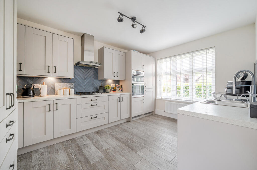 1335457-13-689c9b...