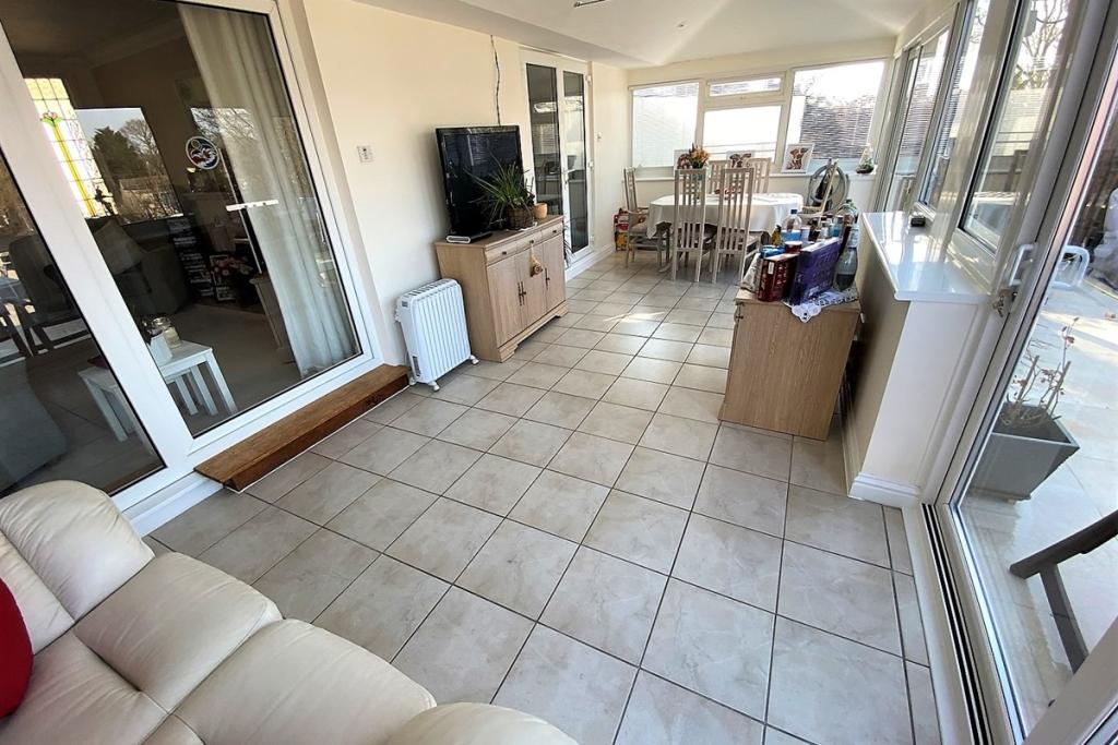 Family/Sun Room