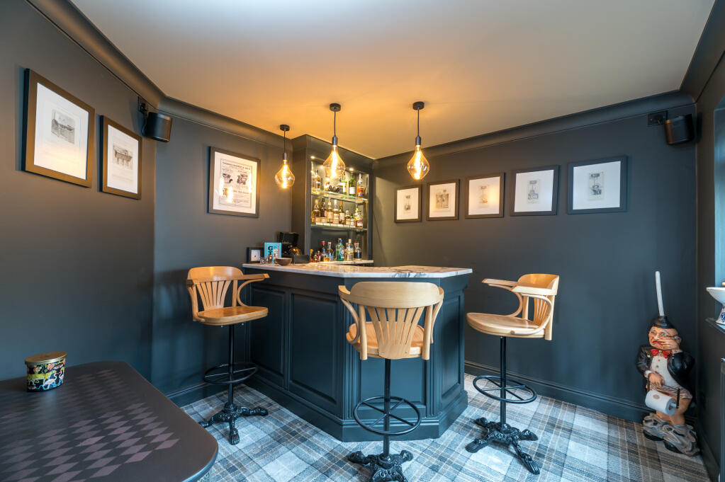 Bar Or Study