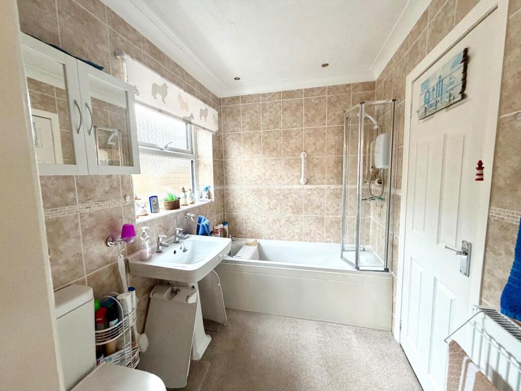 Ground Floor Bathroom/Ensuite