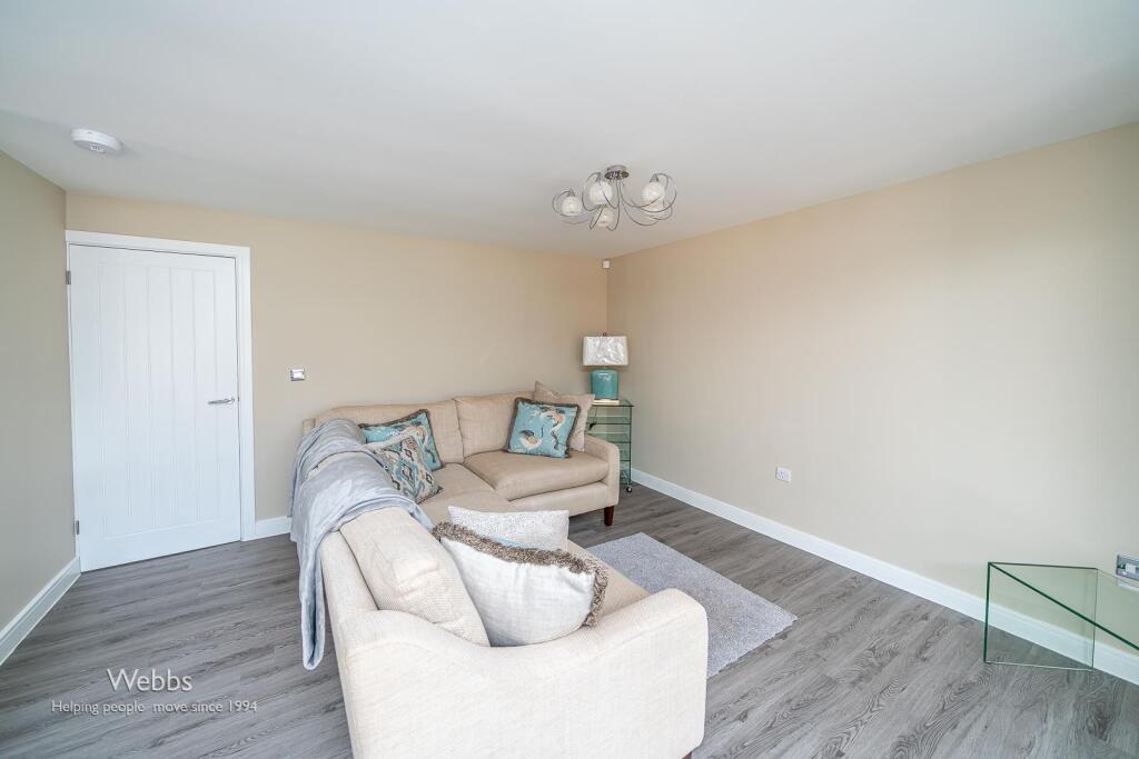 © Webbs Estate Agents © (12 of 40).jpg