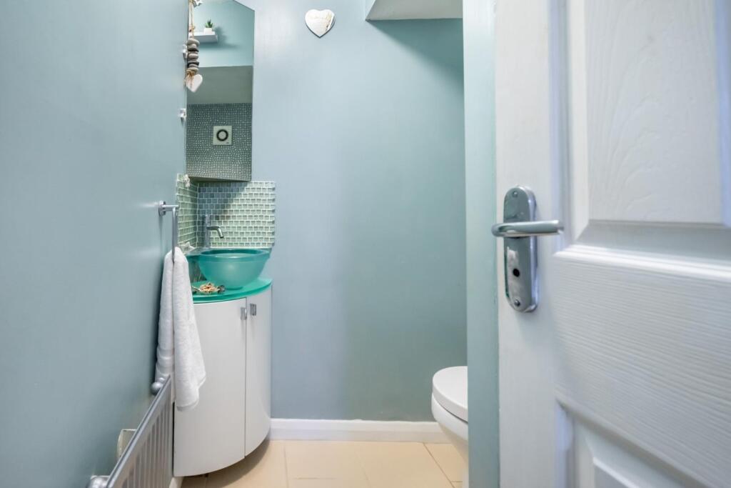 3 stephensons close-12.jpg