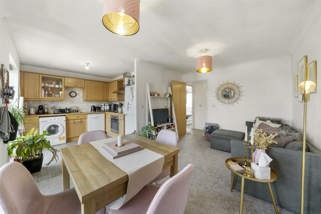 Flat 58, Kirk House - vwx8VadmrOkXfVRX6f1c.jpg