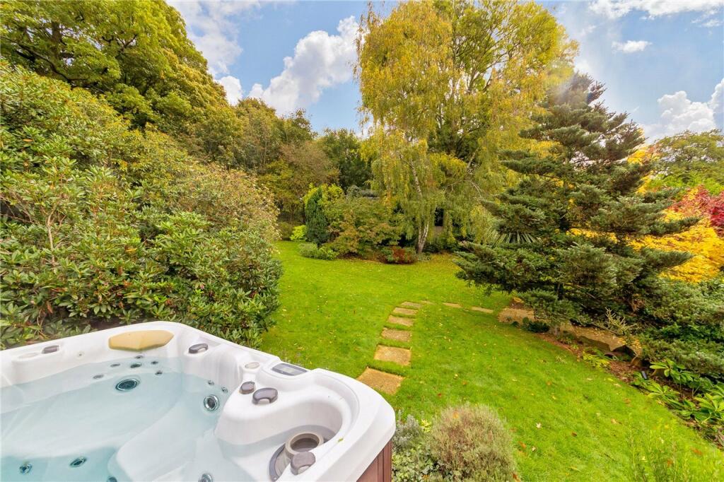 Hot Tub and Garden