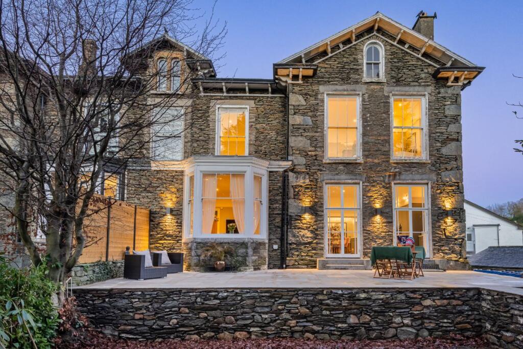 Grove House