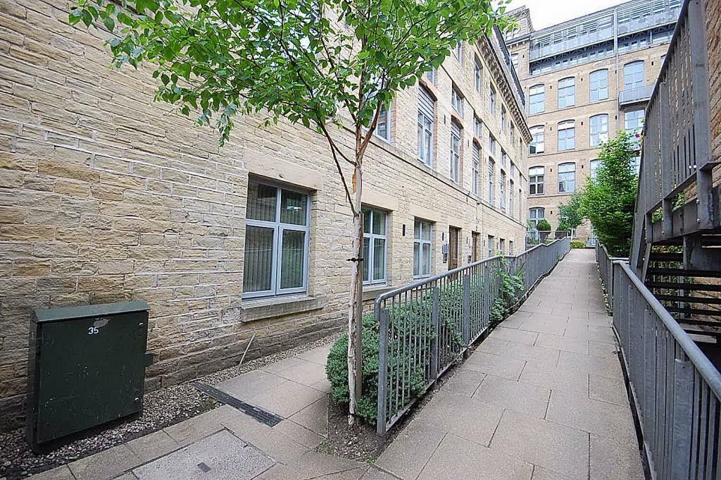 Bramleys Estate Agents - Elland - Valley Mill (2).