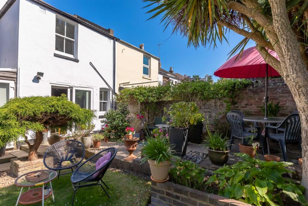 Christchurch Rd-26.jpg