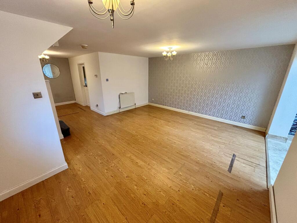 Through Lounge/Diner