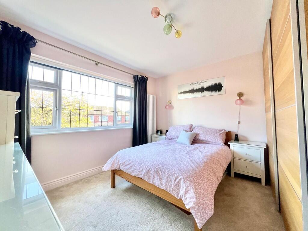 IMG-20251120-WA00...