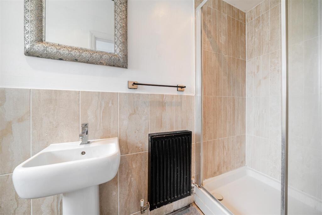 Ensuite To Master