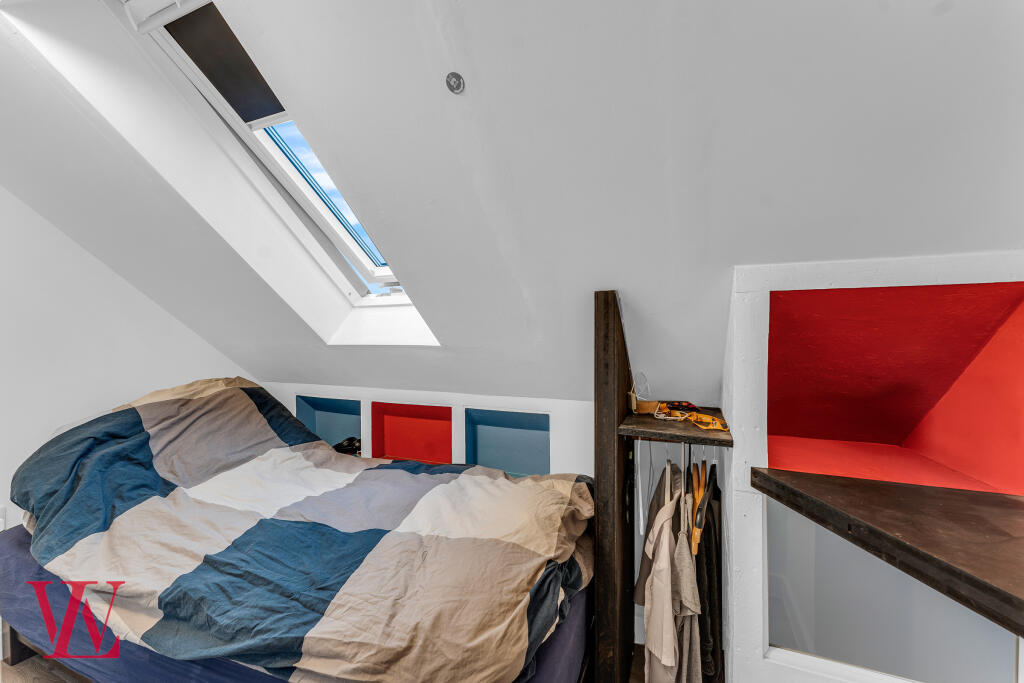 Bedroom / Room