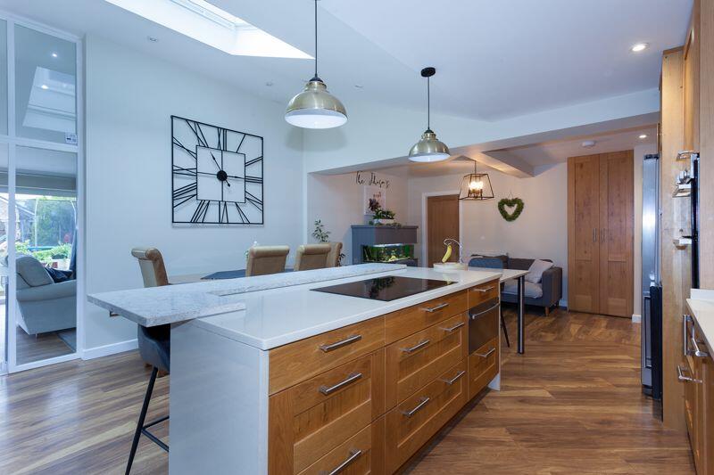 OPEN PLAN LIVING DINING KITCHEN