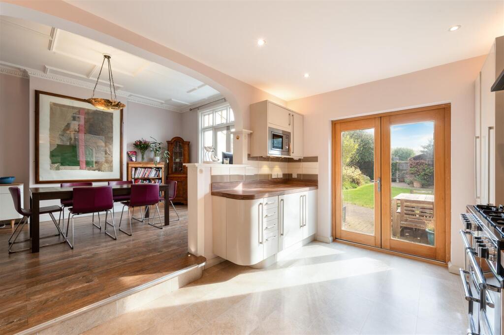 LAUREL ROAD 14   (7).jpg