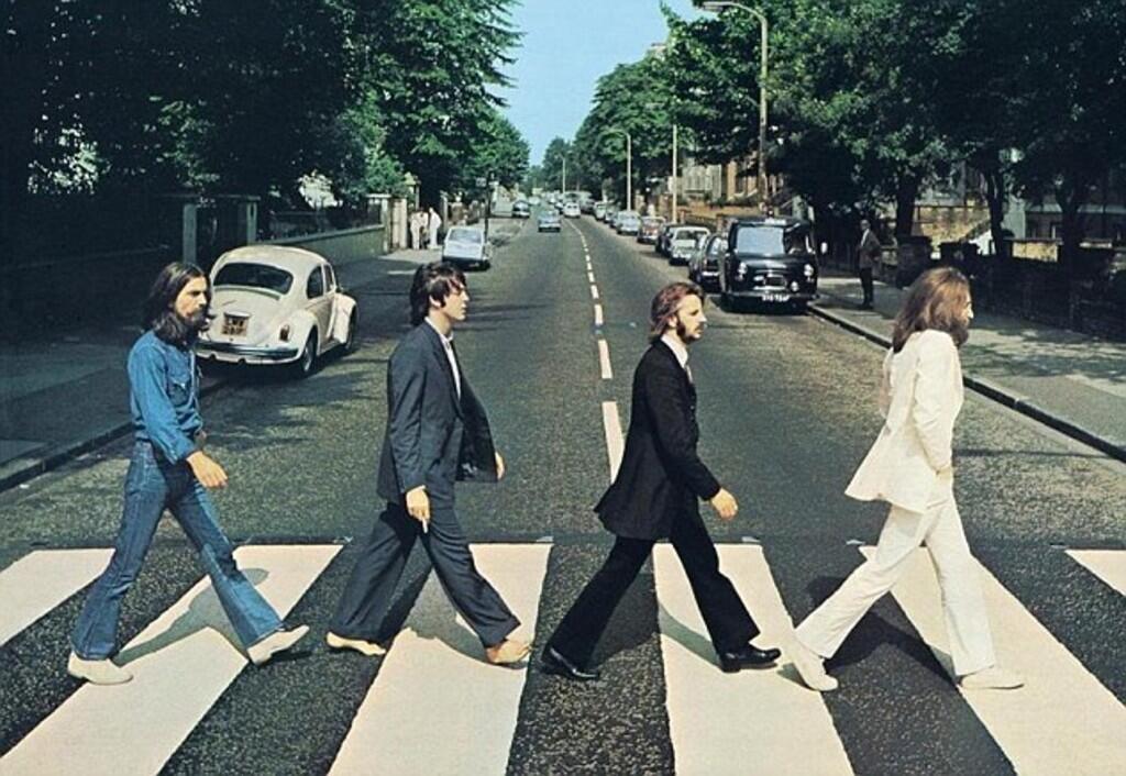 beatles-crossing