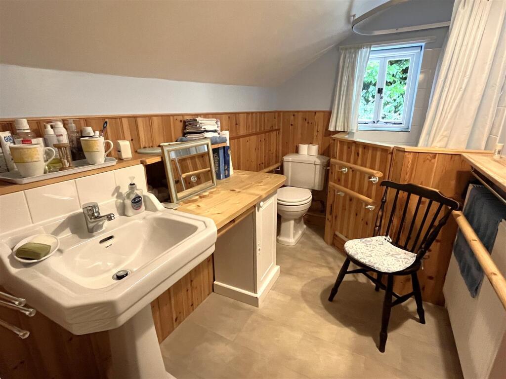 shower room.JPG