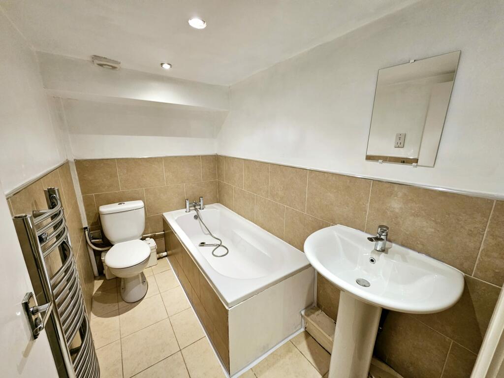 a8bcde87-2ead-4fe1-8717-0342f185722e