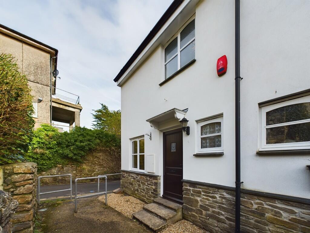 CAM02091G0-PR0161...