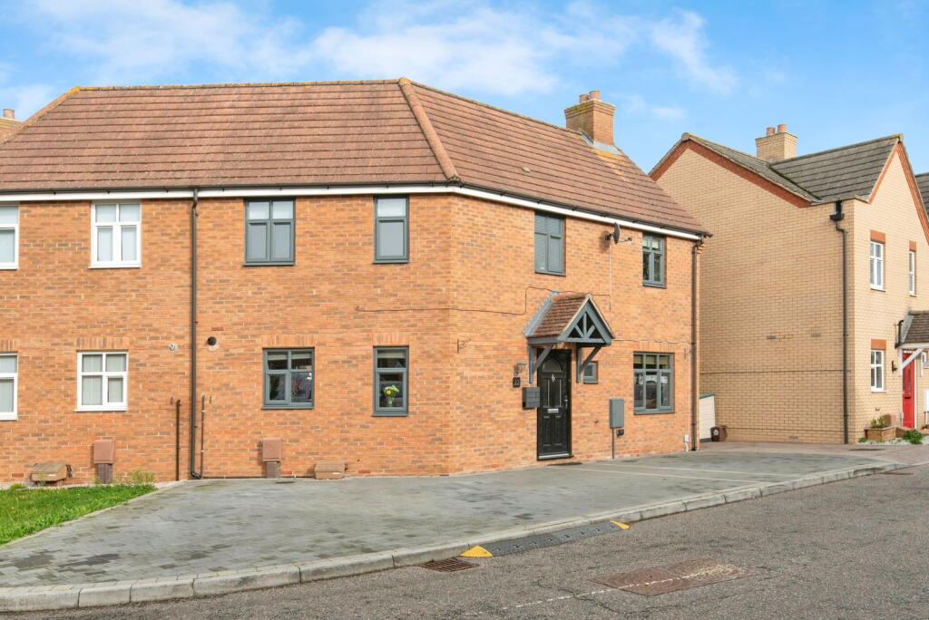 Clifton Fields, Clifton, Shefford, SG17 5QA