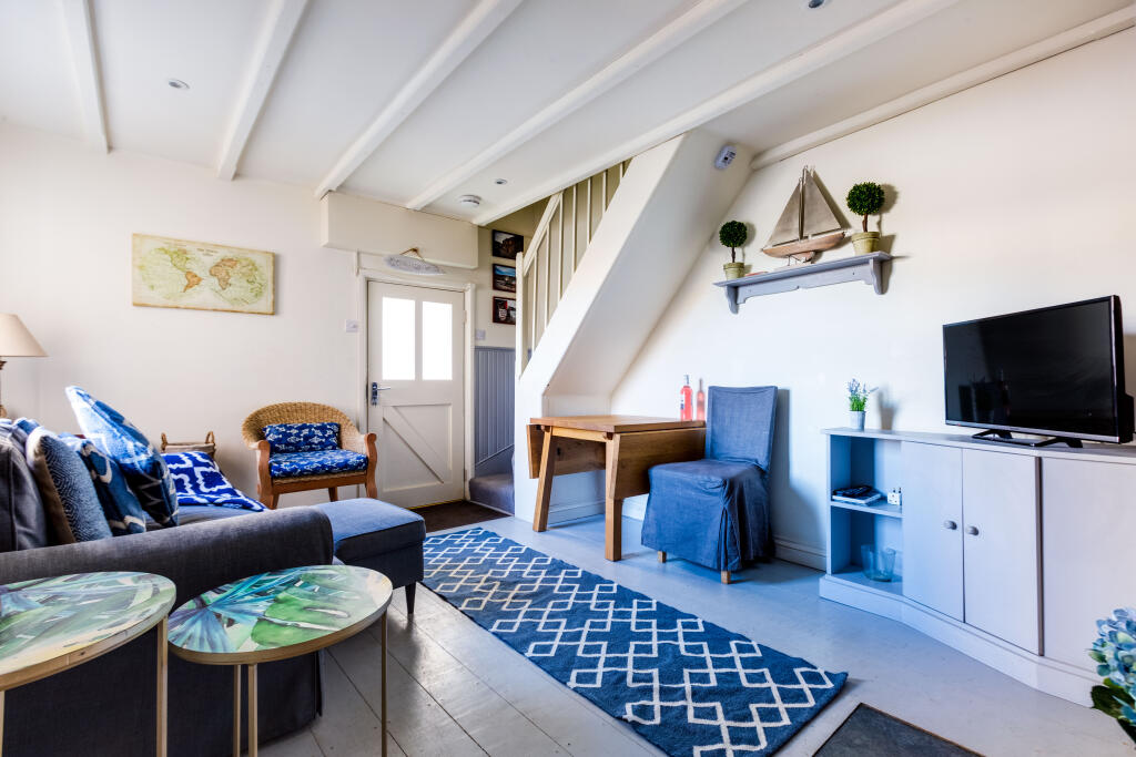 64144e46bc468_Morleys Cottage-11