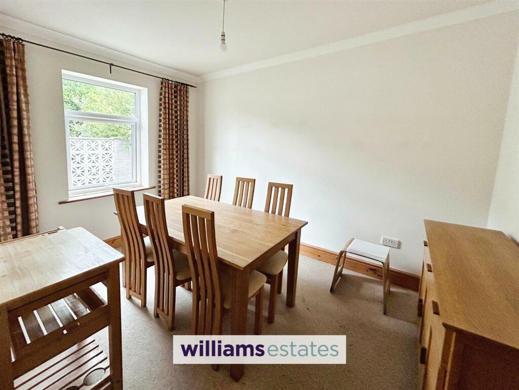 Dining Room/Third Bedroom