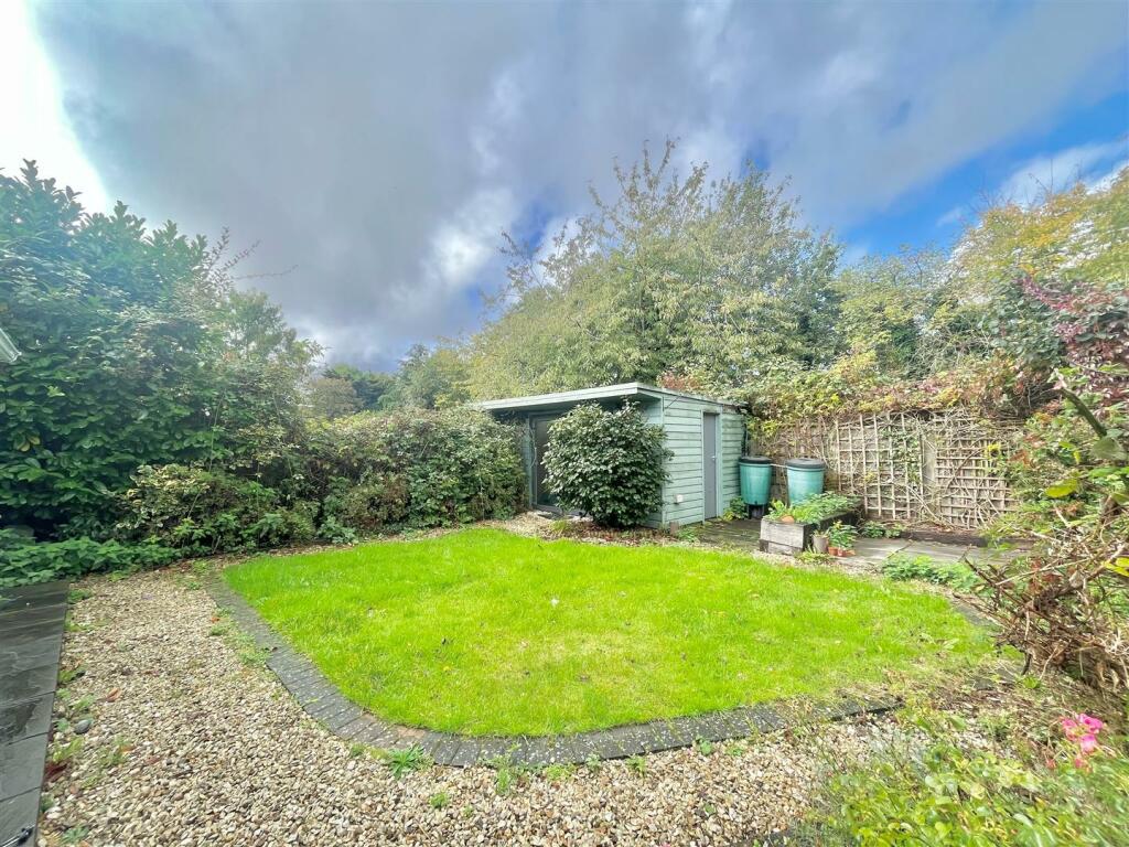Garden 2.jpg