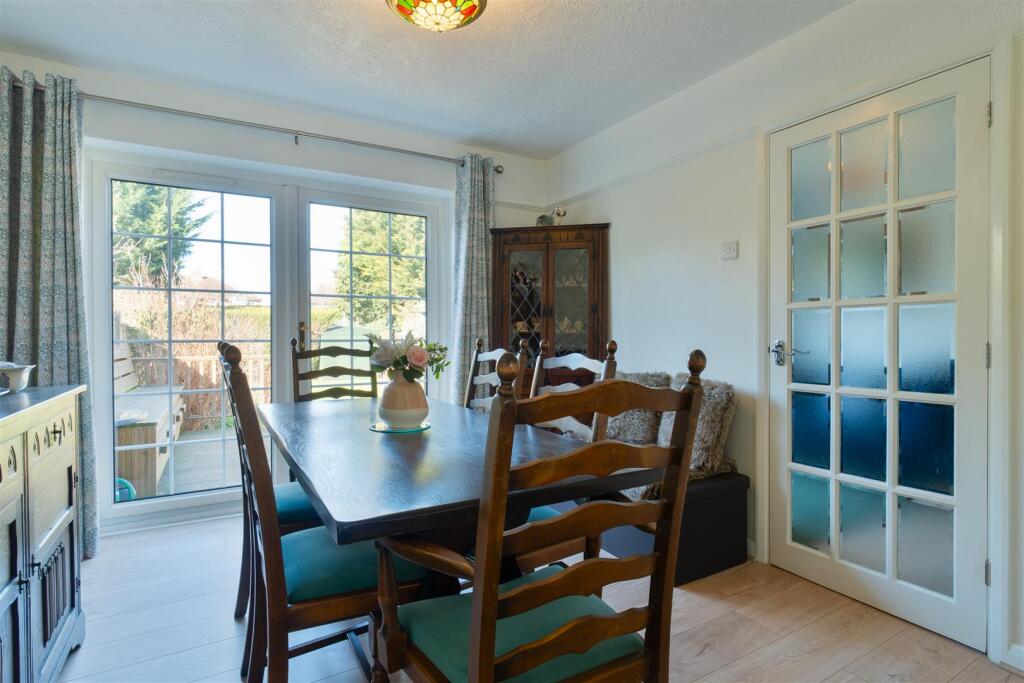 The Avenue, Greenacres23.jpg