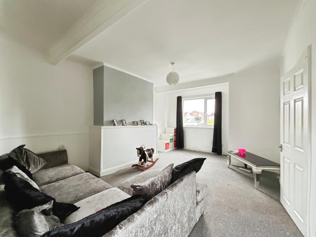 7336e77b-52-4758-A80A-03085B3241F7-570-000000085AC4421B