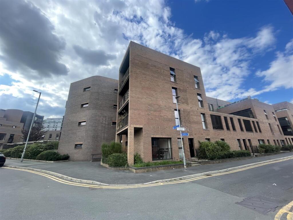 Exterior.jpeg