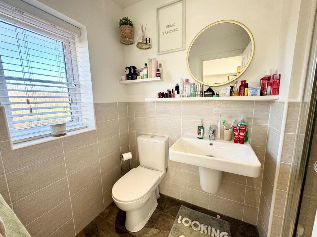 Second Ensuite