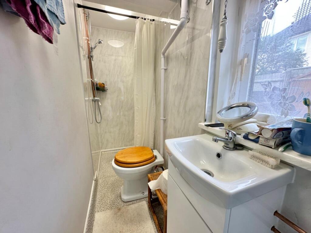 Ground Floor Shower Room.jpg