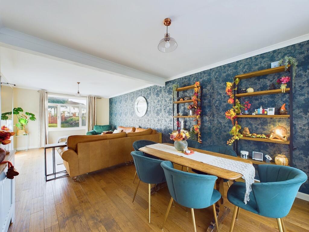 Lounge Diner