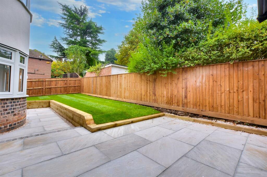 Garden_3.jpeg