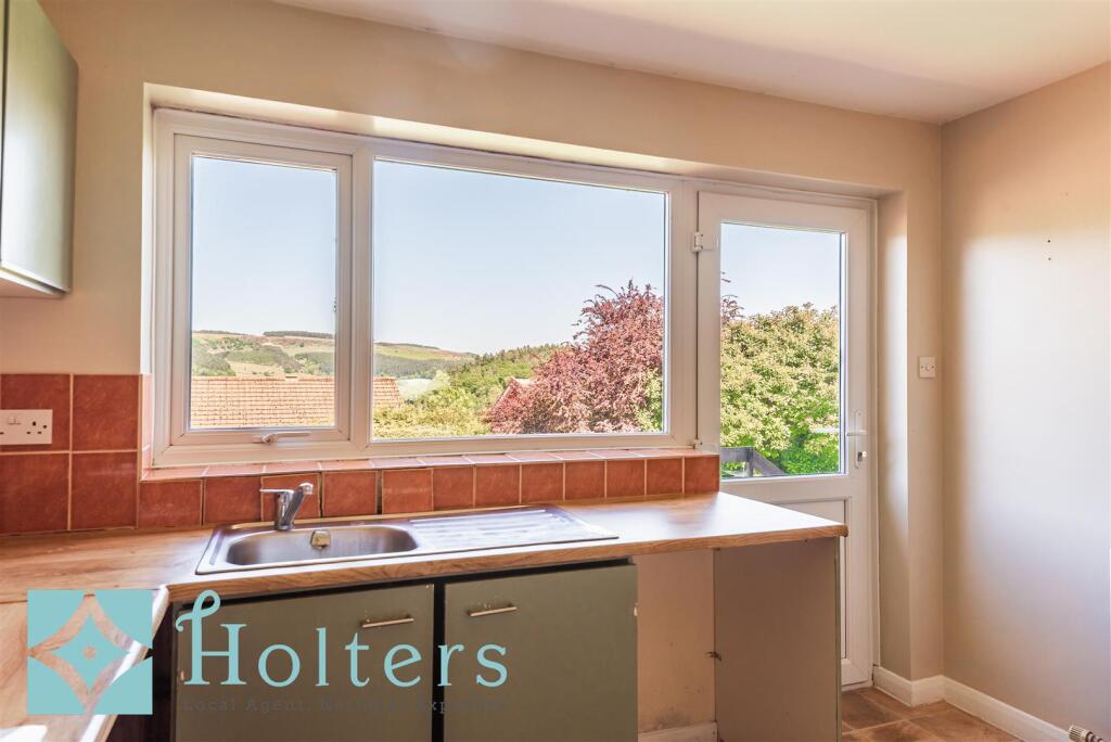 65 Rockes Meadow, Knighton-12.jpg