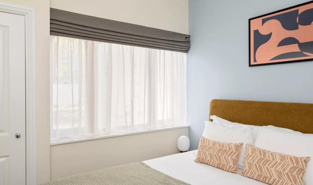 Bedroom.jpeg