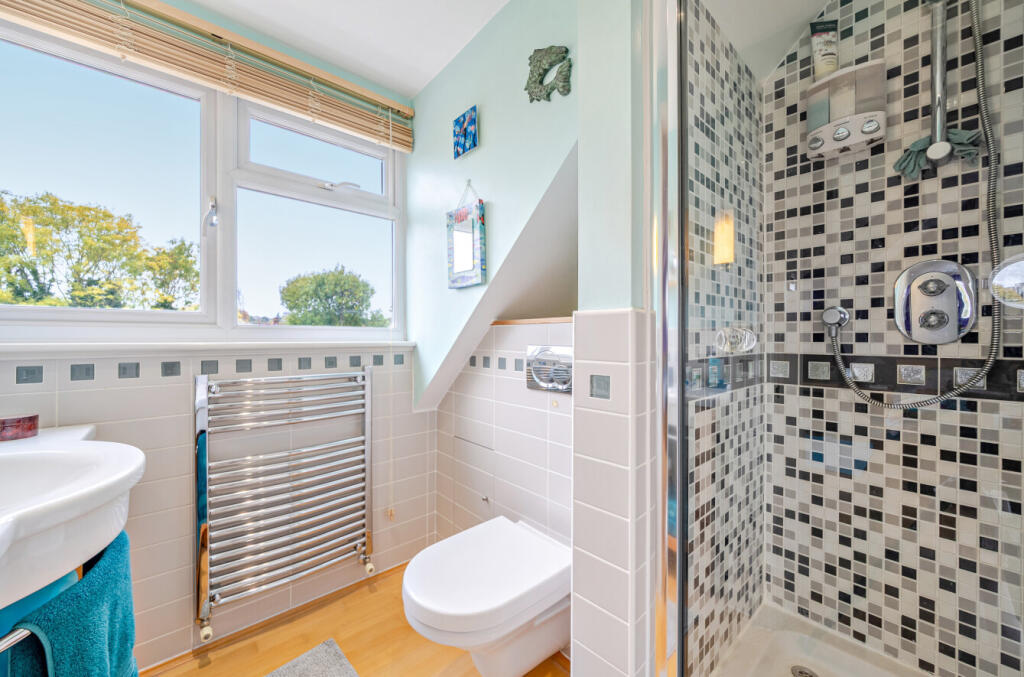 1364080-6-68f8a07...