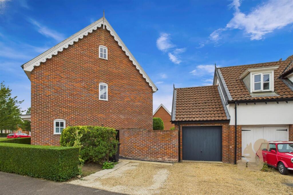 Garage &amp; Parking