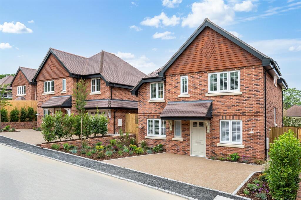 AMBERWOOD GROVE,  (4).jpg