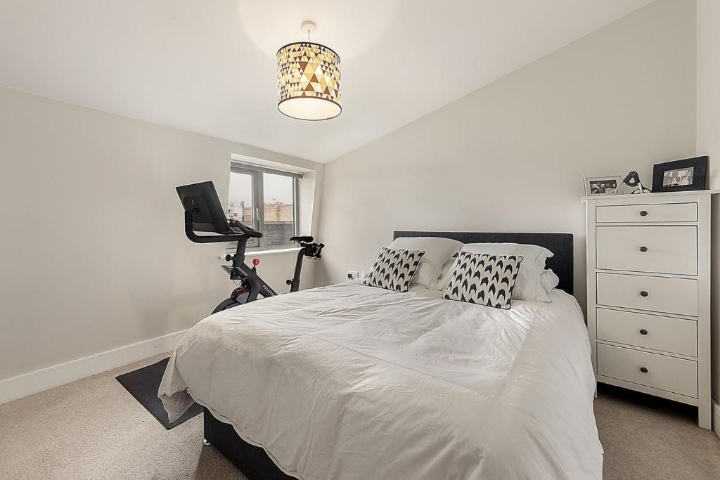 Bedroom.jpg