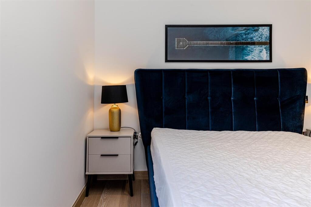 Bedroom.jpg