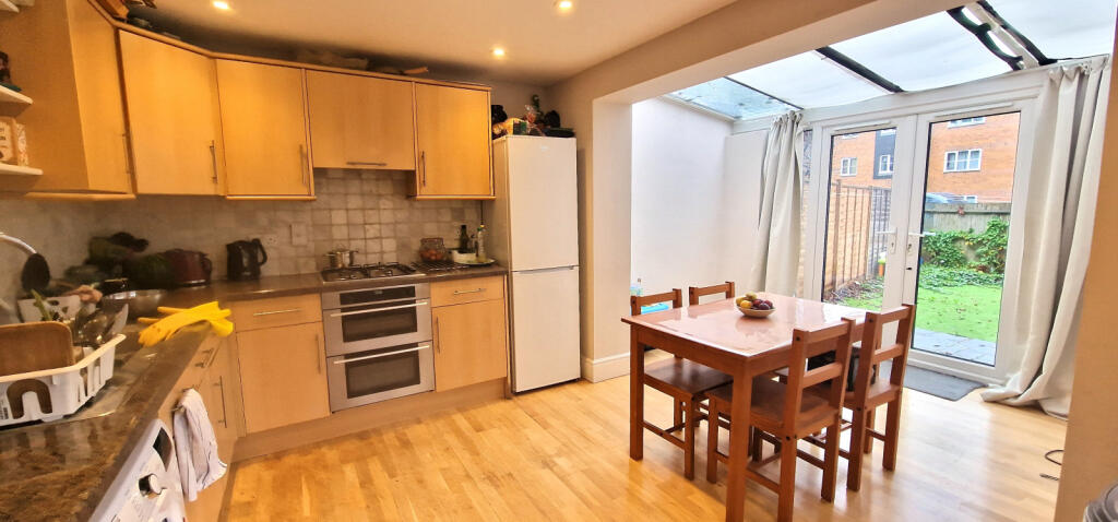 KITCHEN-DINING AREA