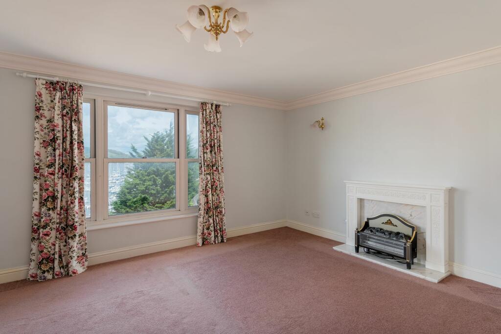 Living Room 1 Marina View_Kingswear