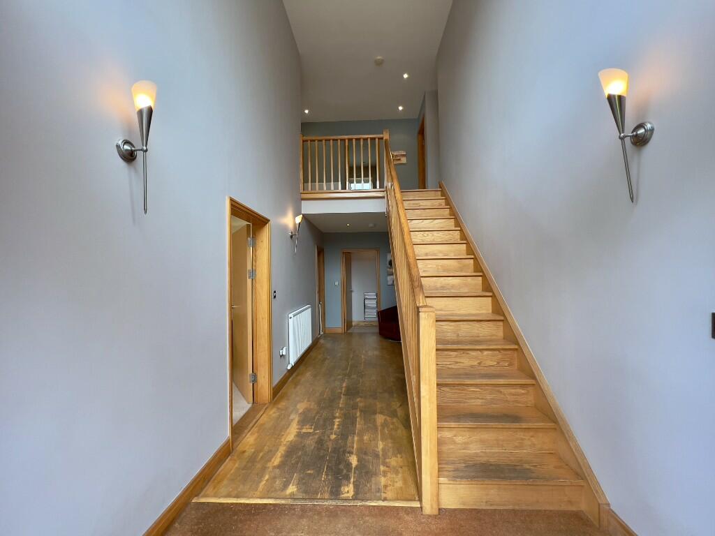 ENTRANCE HALLWAY