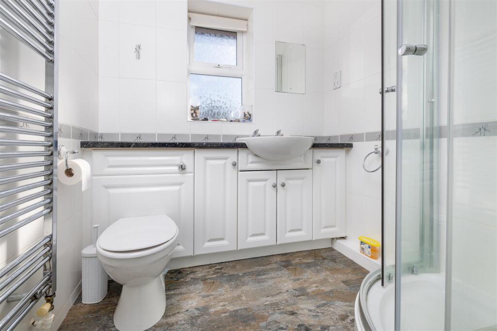 9 Holly Close, Moira