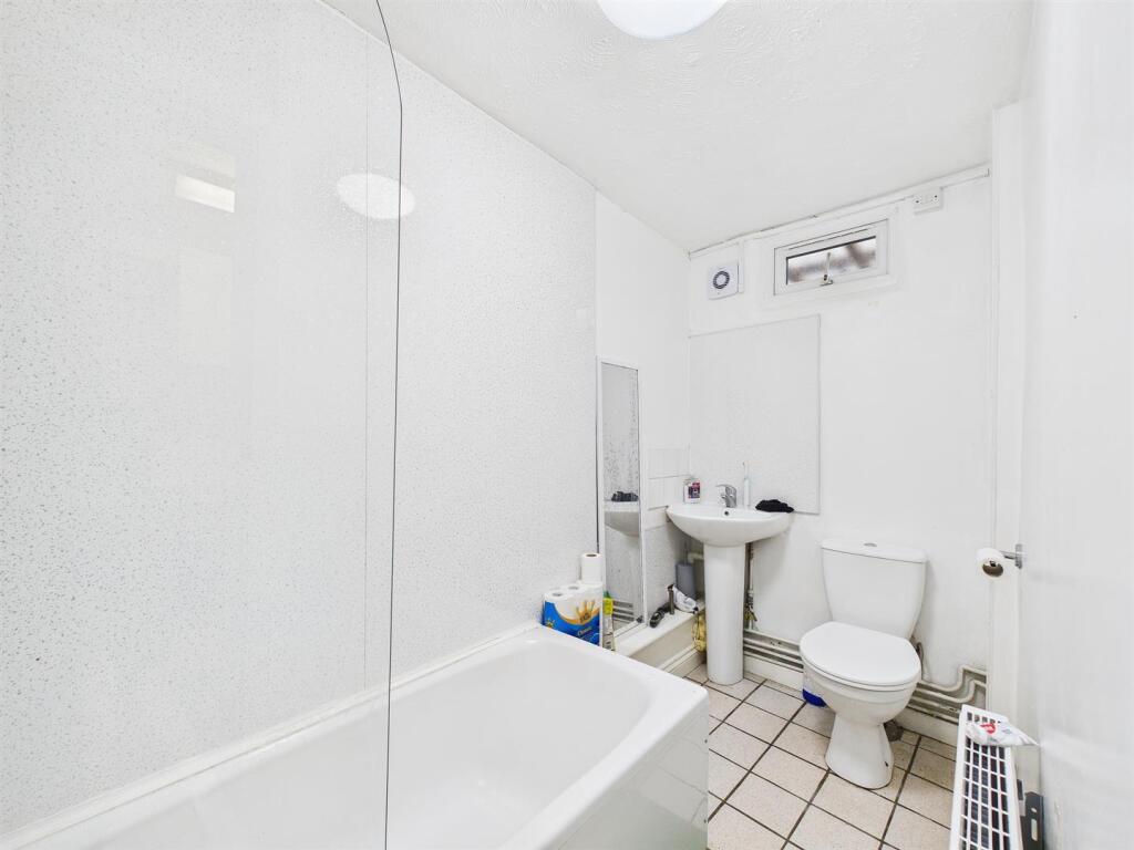 5 - Block of Flats for Auction, Easton, Bristol.jp