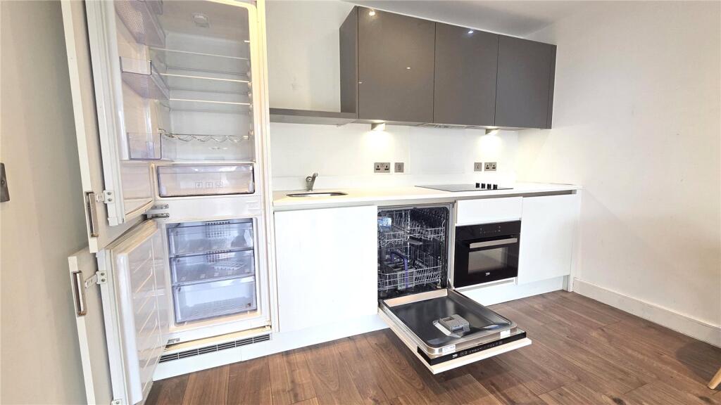 Kitchen 2