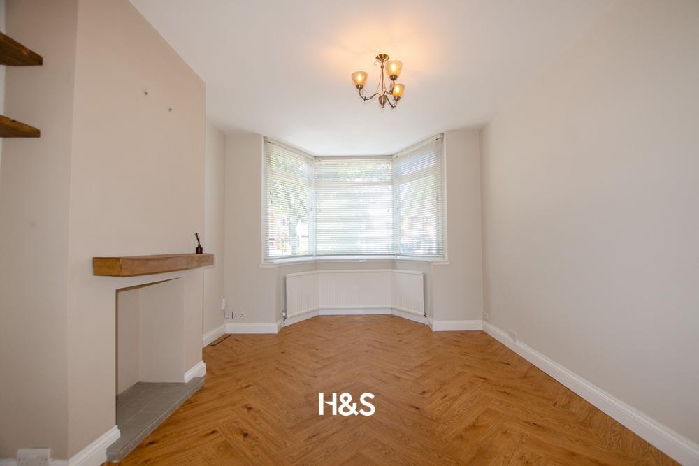 18 Ulleries - lounge.jpg