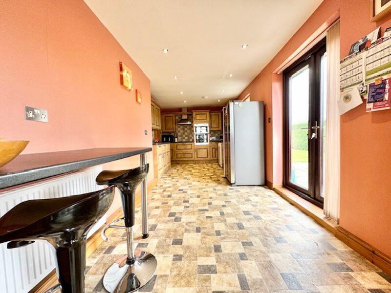 Breakfast kitchen view 2