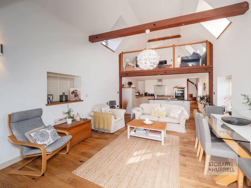 Lounge Diner Through To Kitchen