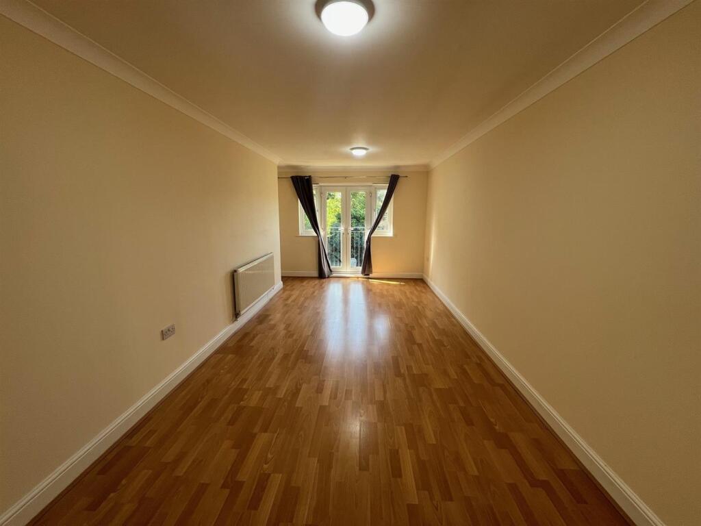lounge.jpg