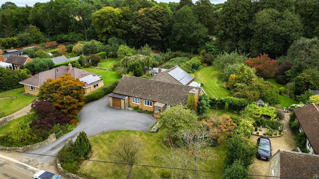 39 High Street, Whittlebury